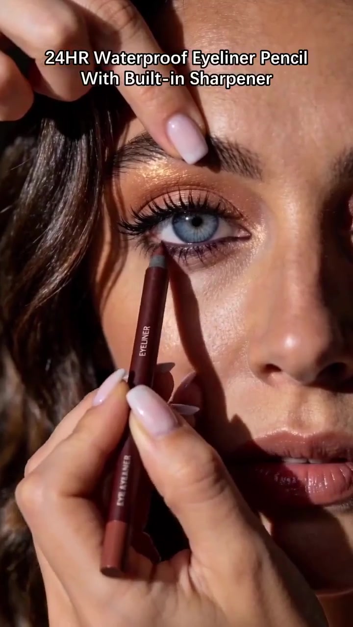 Get the perfect wing every time. Try our waterproof gel eyeliner now!