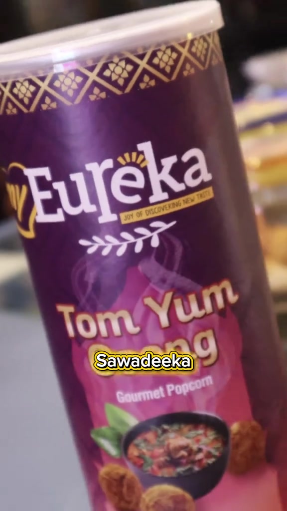 Sawadeecup! 👋  Come try our Tom Yum Goong popcorn 🍿🔥 Zesty lime, aromatic herbs, and a touch of tang. And guess what? Buy 1, Get 1 FREE !!  in-store only #MyEureka #MyEurekaPopcorn #tomyumgoong #tomyu